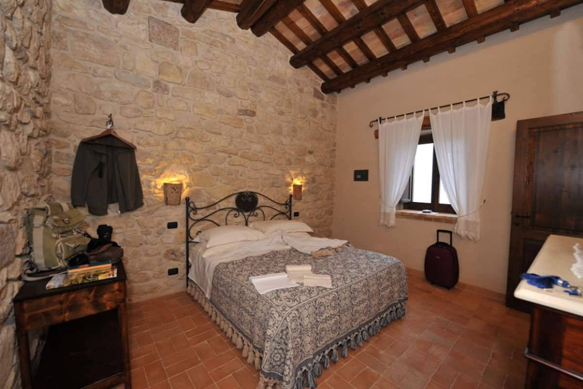 Double Room, Mountain View