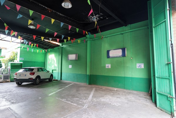 Free self-parking