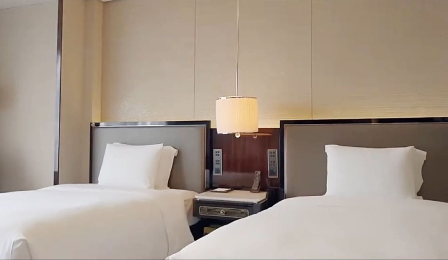2 Twin/Single Beds,City View,Guest Room | Egyptian cotton sheets, premium bedding, down comforters, pillowtop beds