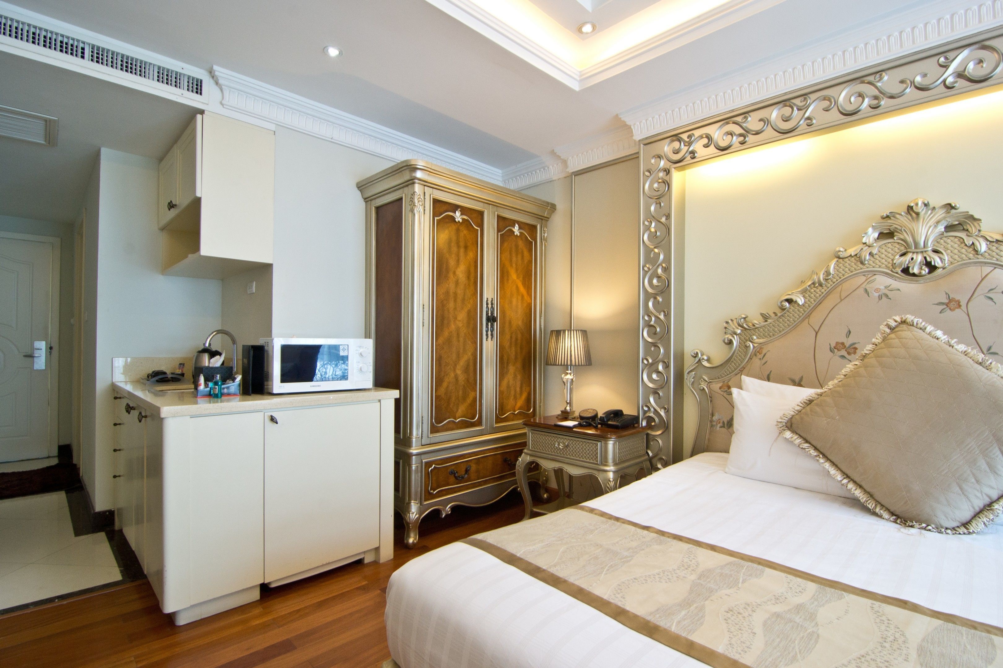 deluxe | room amenity