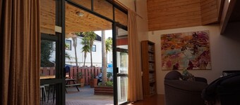 Peppertree Lodge - Hostel