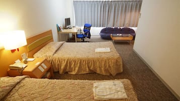 办公桌、熨斗/熨板、免费 WiFi、床单