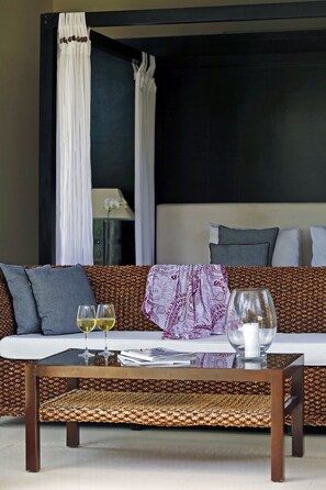 Villa, 3 Bedrooms, Private Pool with Daily Afternoon Tea | 1 dormitorio, ropa de cama de alta calidad, edredones de plumas