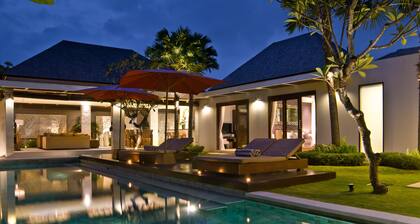 Chandra Bali Villas