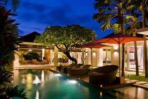 Villa, 3 Bedrooms, Private Pool with Daily Afternoon Tea | 1 kamar tidur, seprai premium, dan selimut bulu angsa