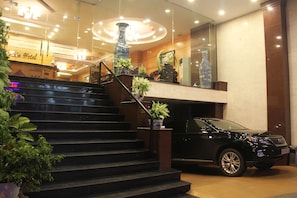 Property entrance - Bon Ami Hotel - Thien Xuan Hotel (Ho Chi Minh City)