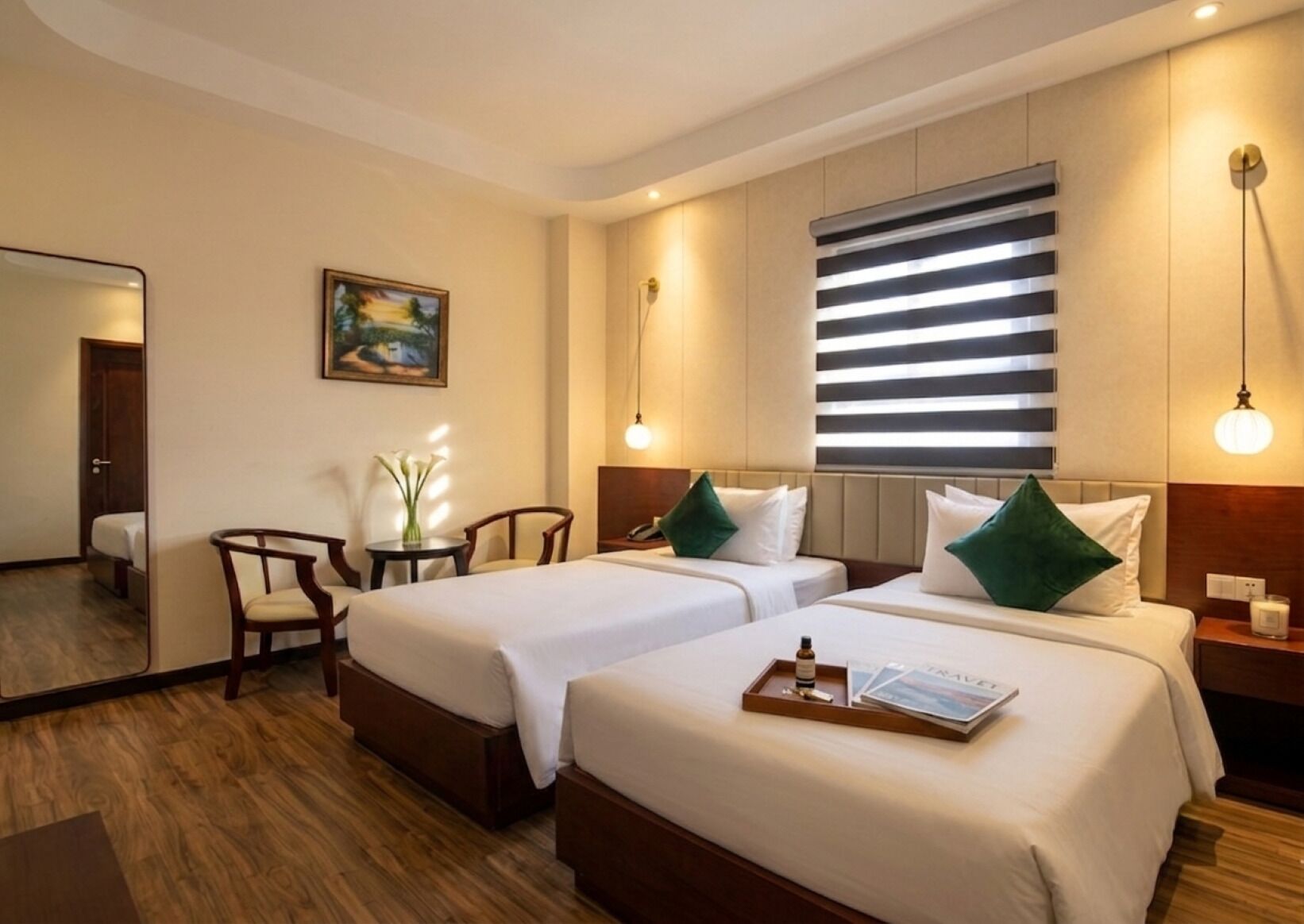 Premium bedding, minibar, in-room safe, desk