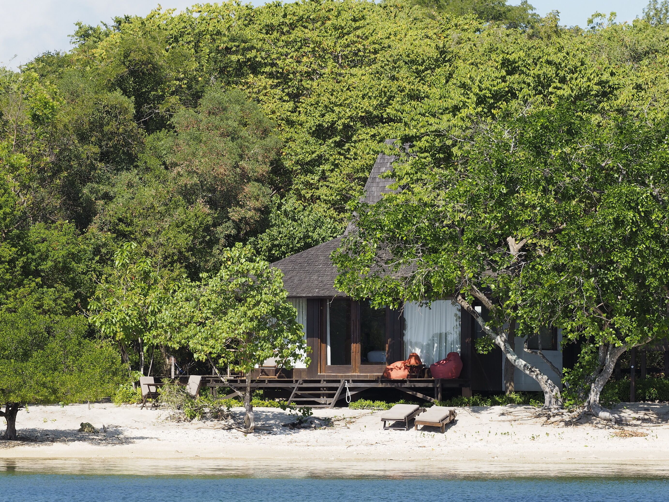 beach villa | 3 bedrooms, premium bedding, in-room safe, desk