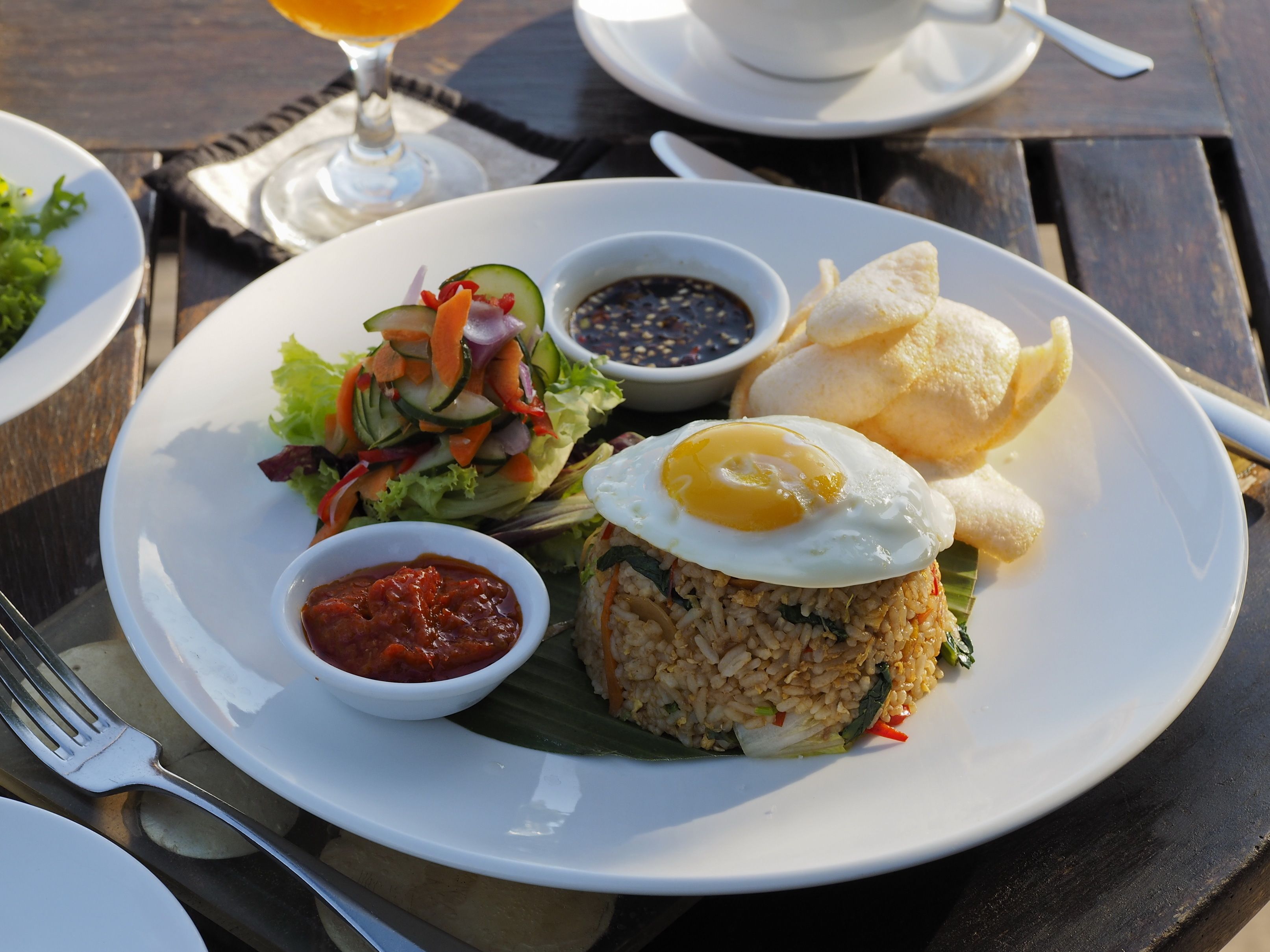 daily cooked-to-order breakfast (idr 400000 per person)