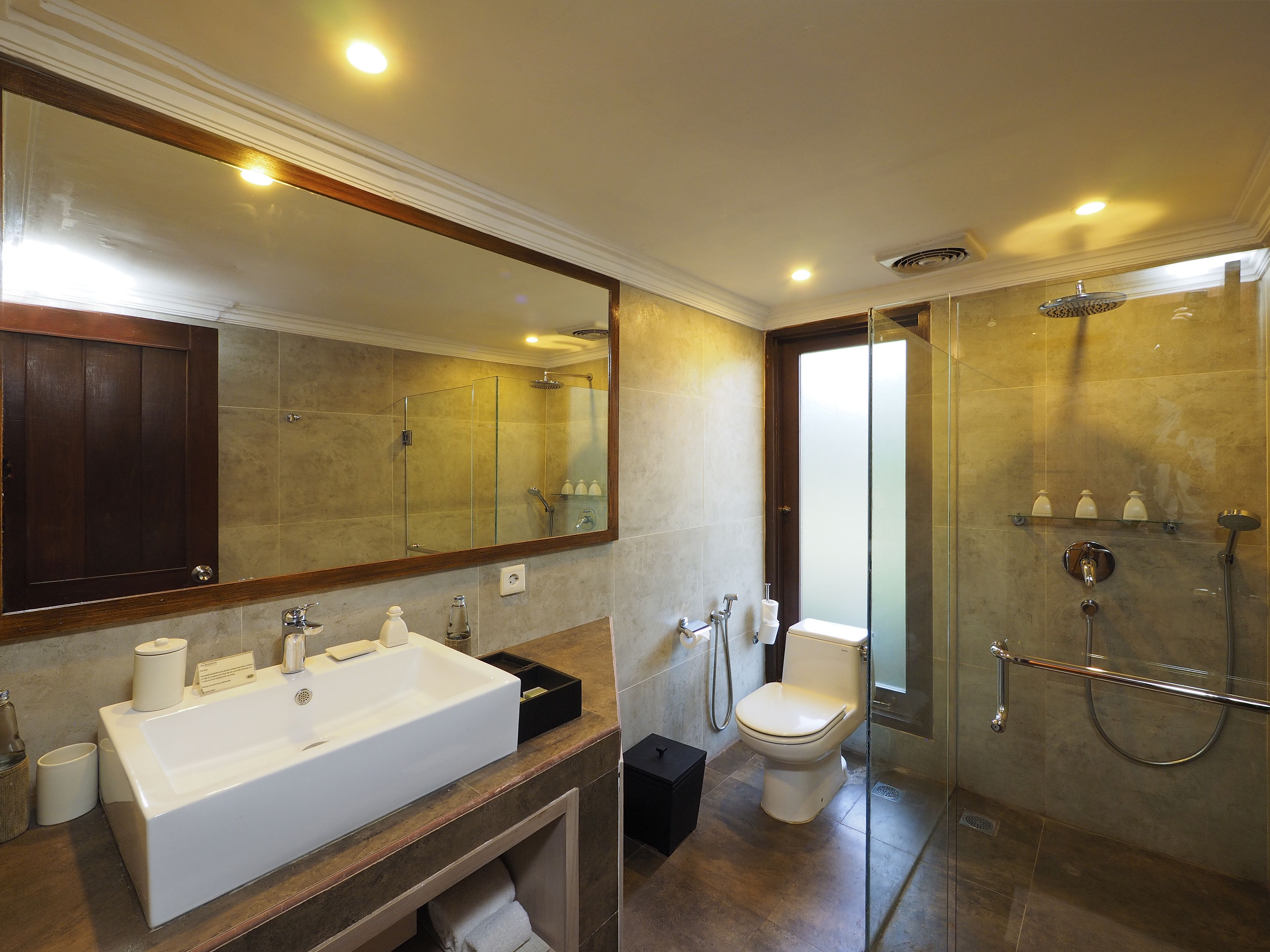 suite | bathroom | eco-friendly toiletries, hair dryer, bathrobes, slippers