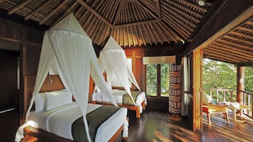 Three Bedroom Private Pool Villa | Premium bedding, in-room safe, desk, laptop workspace