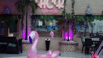 Breakfast, lunch, dinner served; alfresco dining