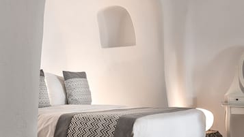Honeymoon Suite | Premium bedding, pillow-top beds, in-room safe, individually decorated
