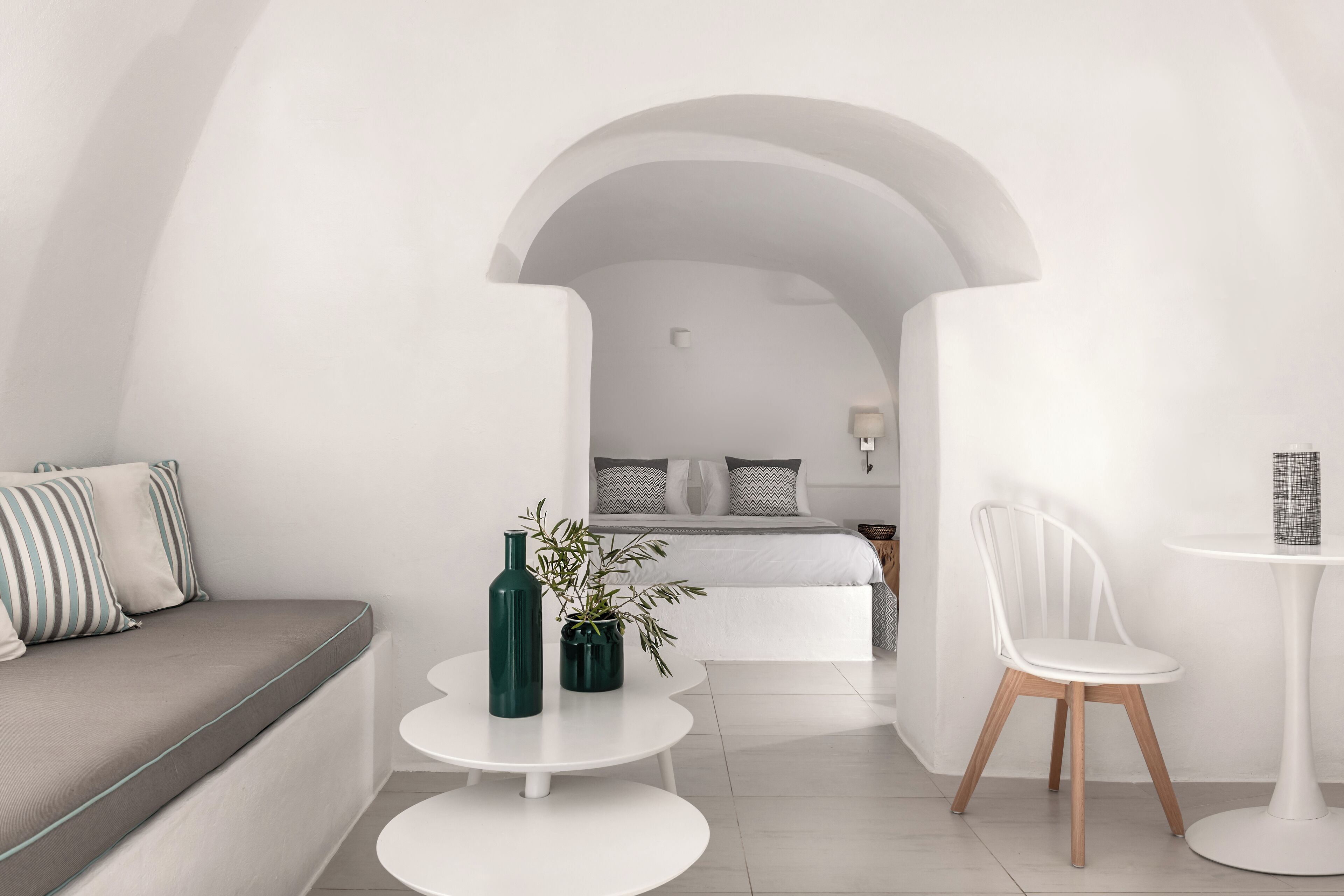 Premium bedding, pillowtop beds, in-room safe, individually decorated