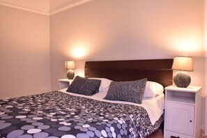 In-room safe, desk, iron/ironing board, free WiFi