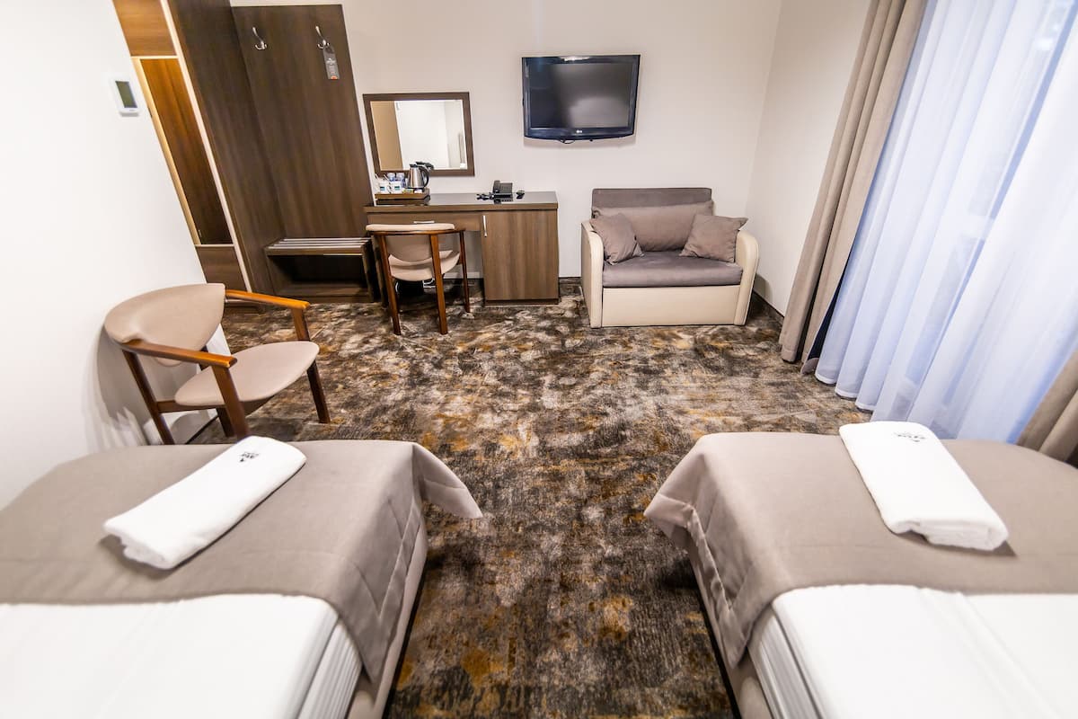 Comfort Twin Room | Premium bedding, in-room safe, desk, blackout curtains