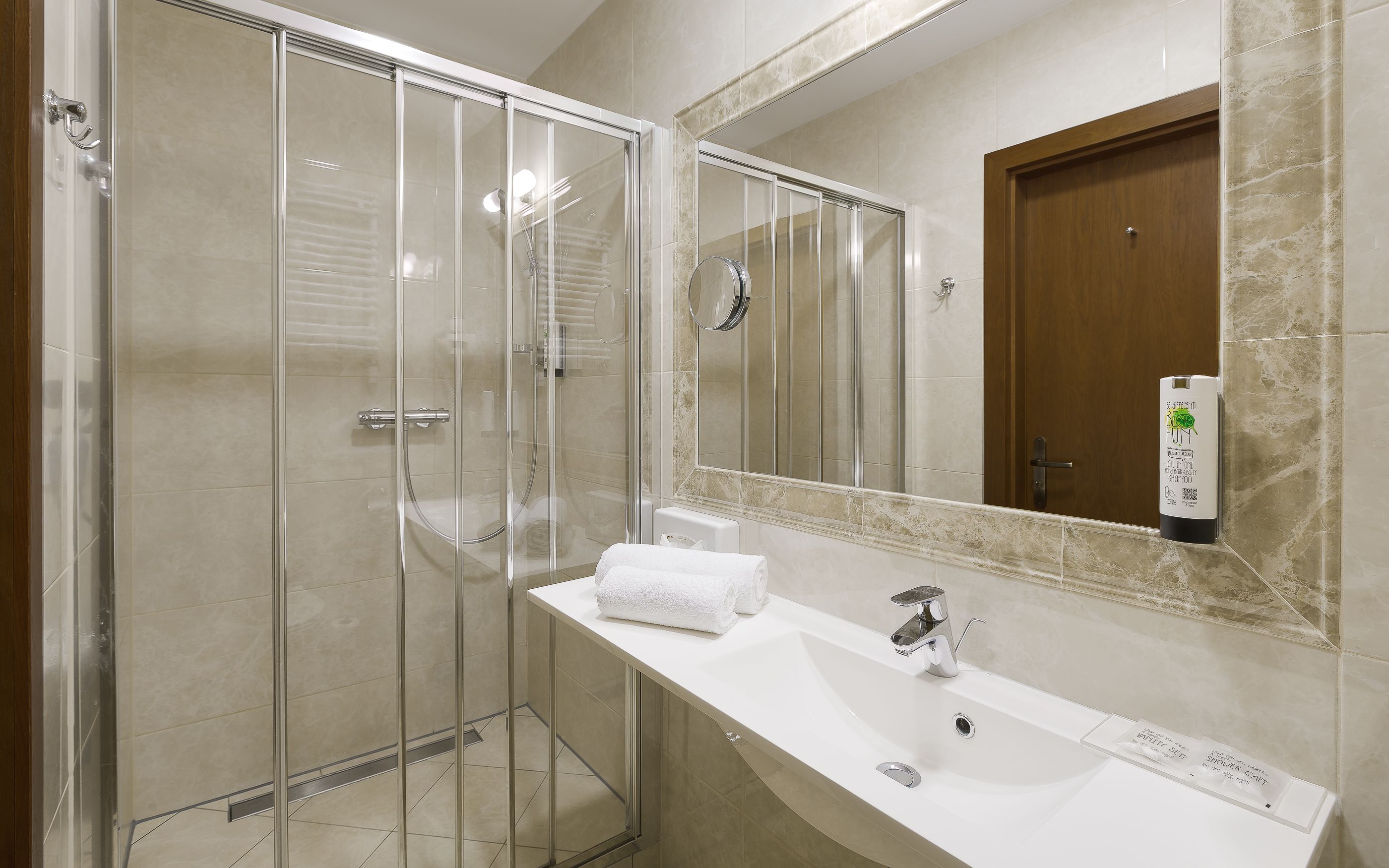 classic double or twin room | bathroom | shower, free toiletries, hair dryer, bathrobes