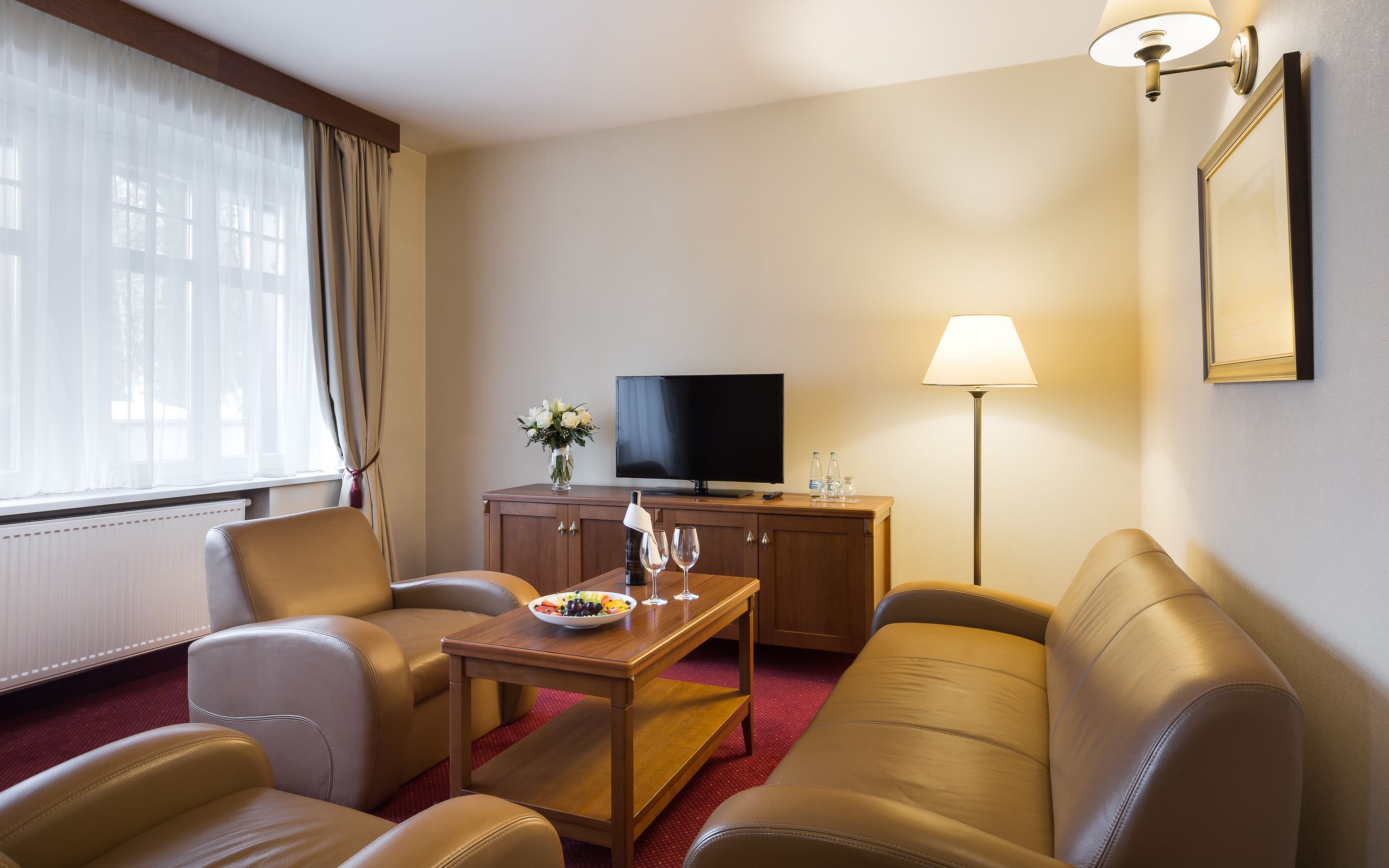 classic double or twin room | hypo-allergenic bedding, in-room safe, desk, blackout curtains