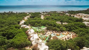 Aerial view -  Select Club at Sandos Caracol All Inclusive - Adults Only Area (Playa del Carmen)