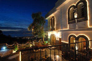 Front of property - La Dimora Le Fumarole (Ercolano)