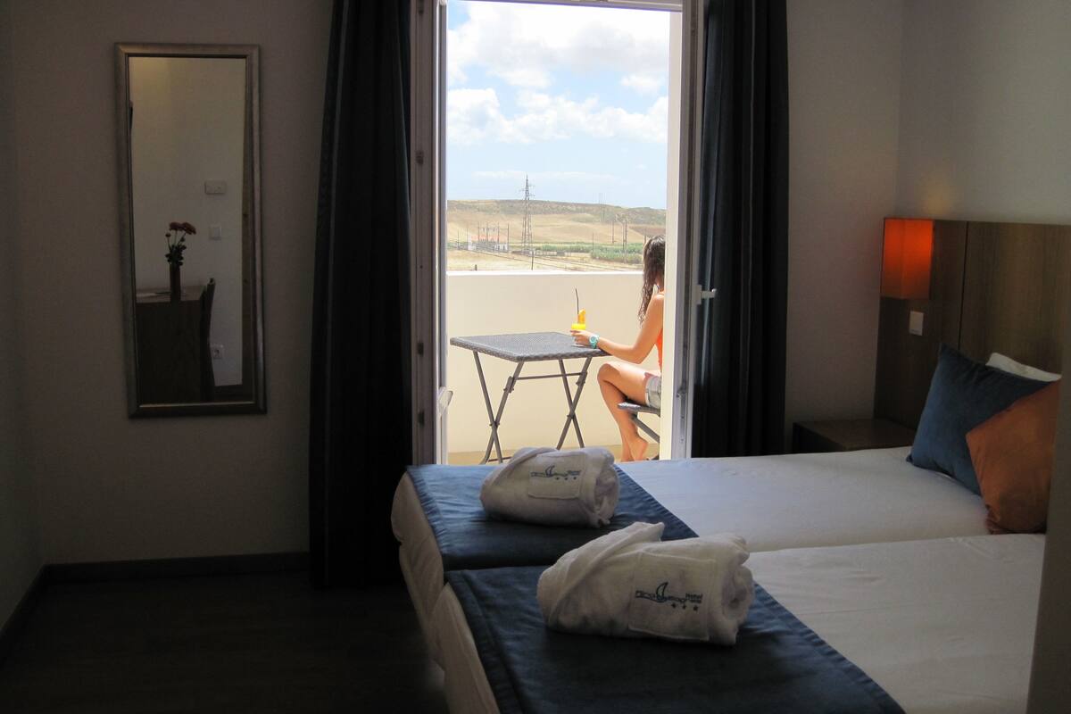 comfort double room | 1 bedroom, minibar, in-room safe, desk