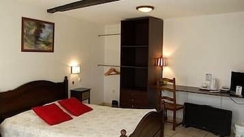 In-room safe, desk, soundproofing, cots/infant beds