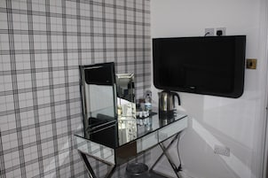 Standard Single Room, 1 Twin Bed | Desk, iron/ironing board, free WiFi