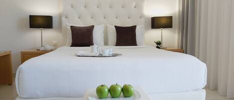 Superior Double Room | 1 bedroom, hypo-allergenic bedding, down comforters, Tempur-Pedic beds