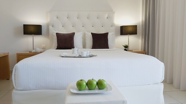 Superior Double Room | 1 bedroom, hypo-allergenic bedding, down duvets, Tempur-Pedic beds
