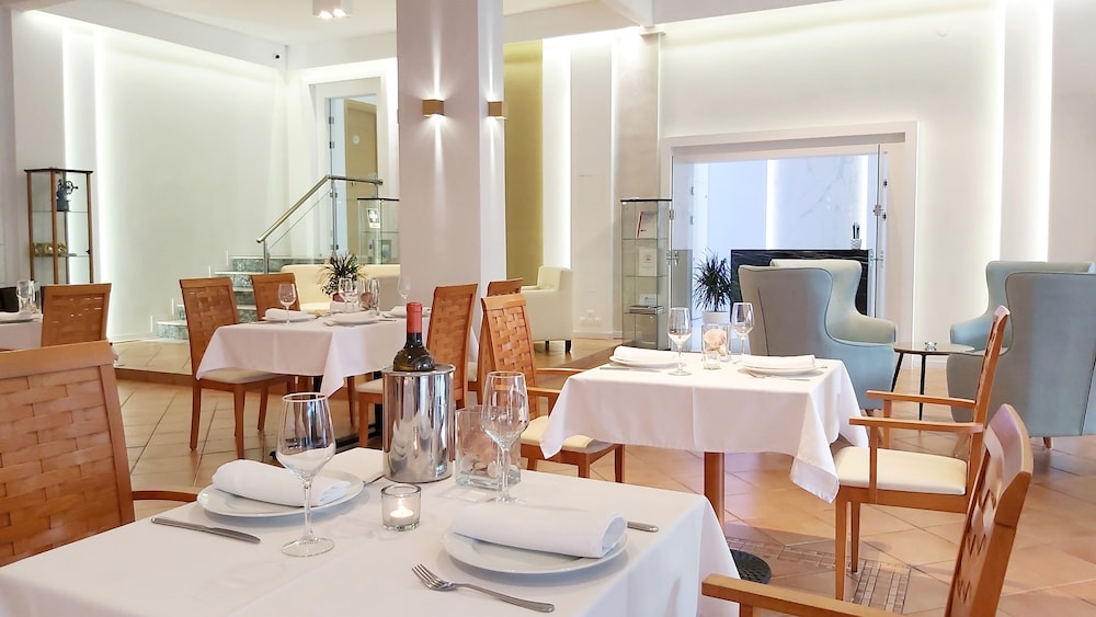 Akrogiali Exclusive Hotel by null