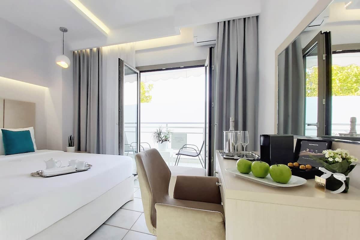 Chambre Double Classique | Literie hypoallergénique, couette en duvet d'oie, matelas Tempur-Pedic