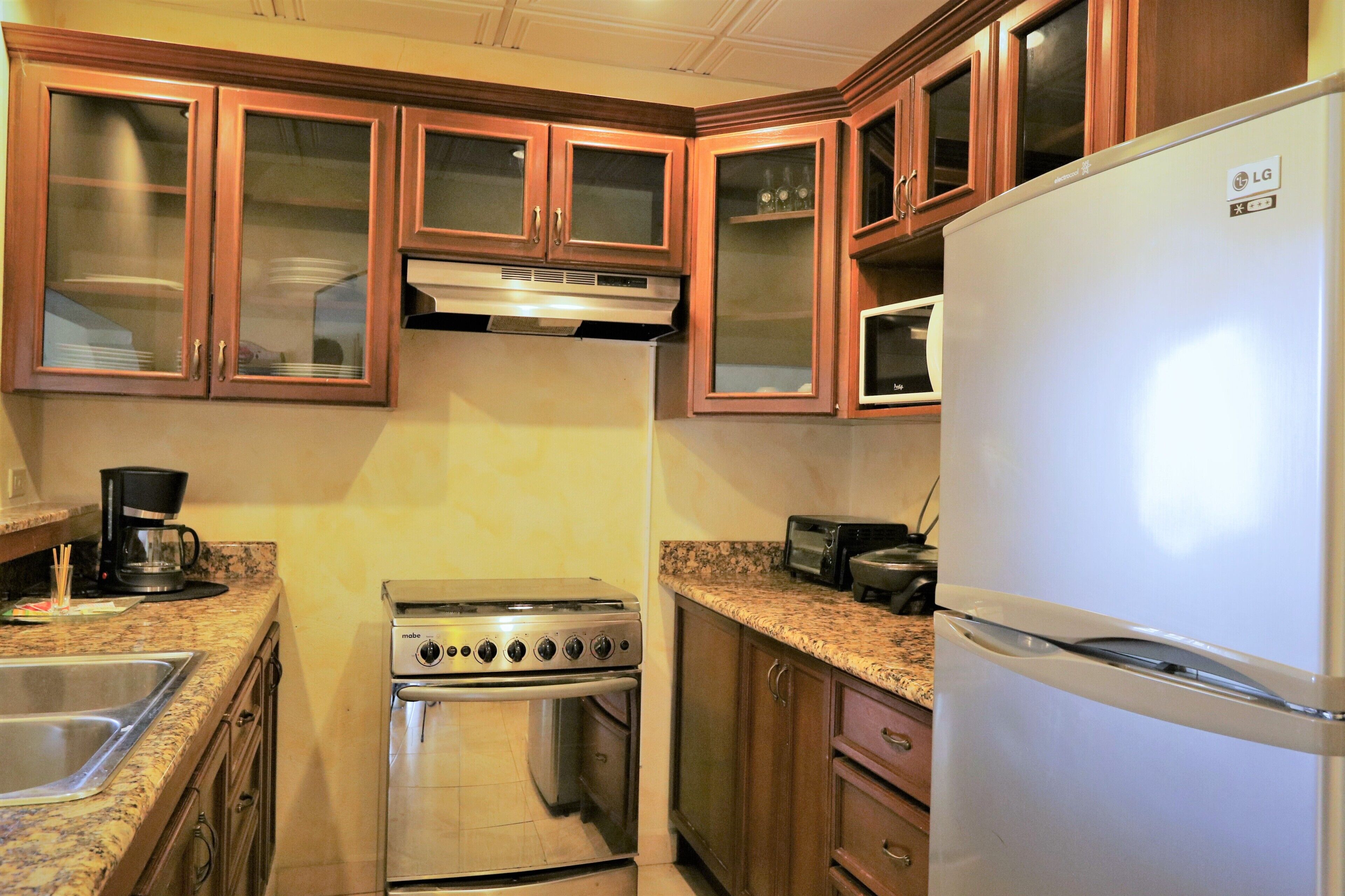 suite | premium bedding, pillow-top beds, minibar, in-room safe