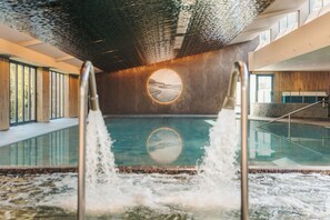 Indoor pool, outdoor pool, open 7:00 AM to 9:00 PM, free cabanas - Fairmont Cheshire The Mere (Opening July 2026) (Knutsford)