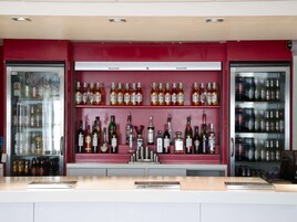 Bar (en la propiedad)