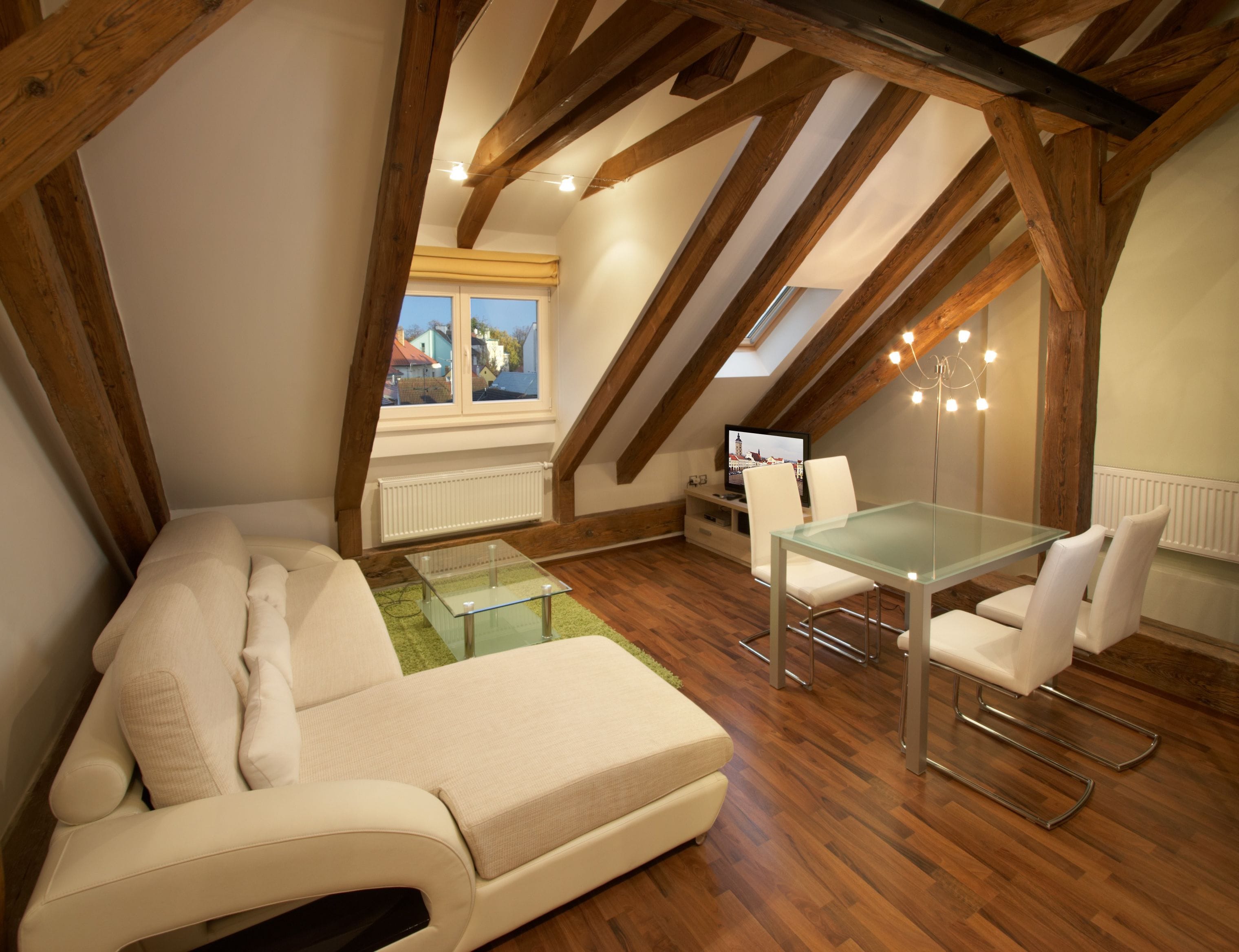 Apartment, 2 Bedrooms (Mezonet) | Living room | LED TV