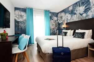 Ropa de cama de alta calidad, colchones con pillow-top y minibar 