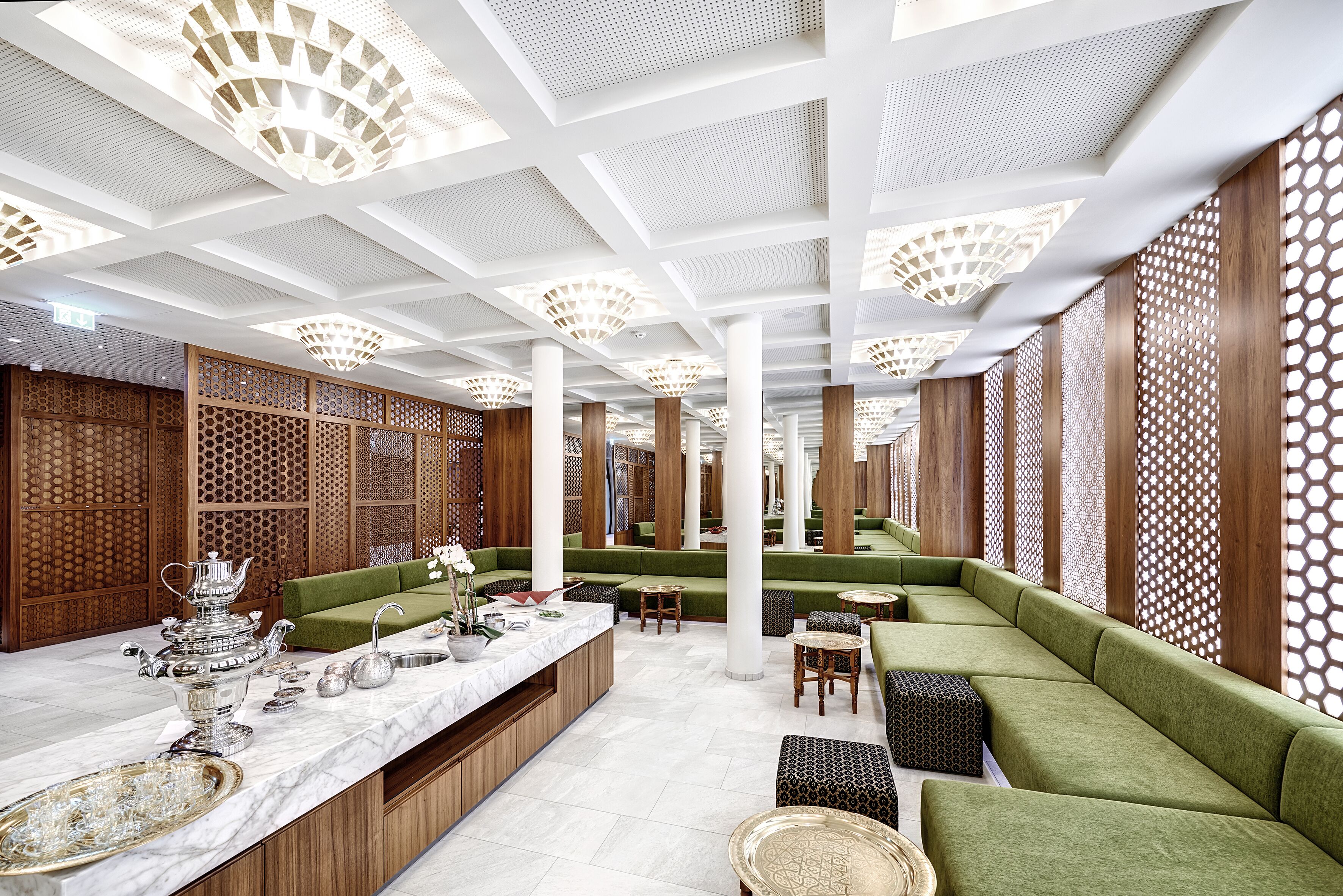 couples treatment room(s), sauna, hot tub, steam room