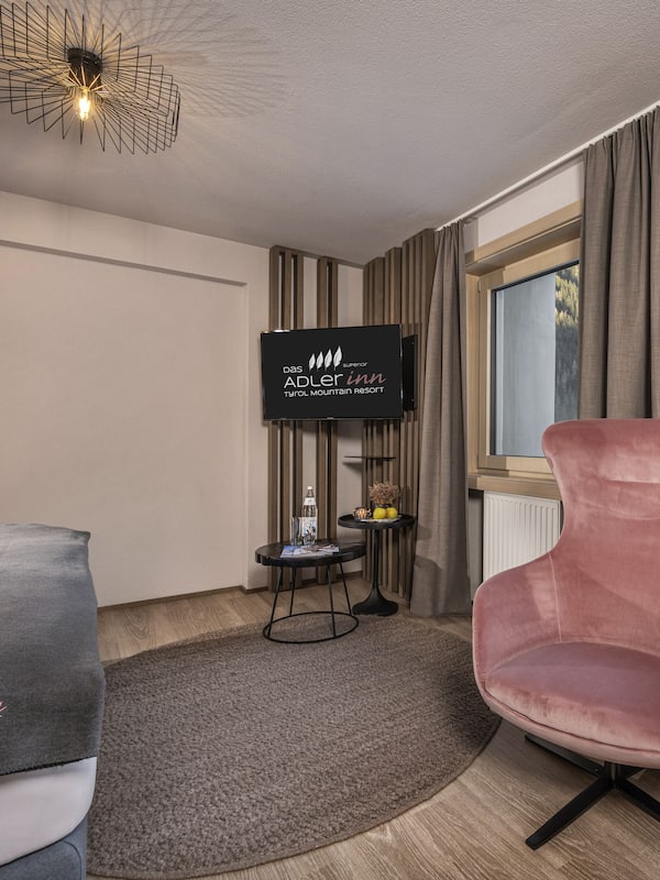 Comfort Double Room, Balcony, Mountain View | Pemandangan dari bilik