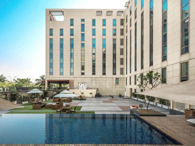 ibis New Delhi Aerocity Hotel