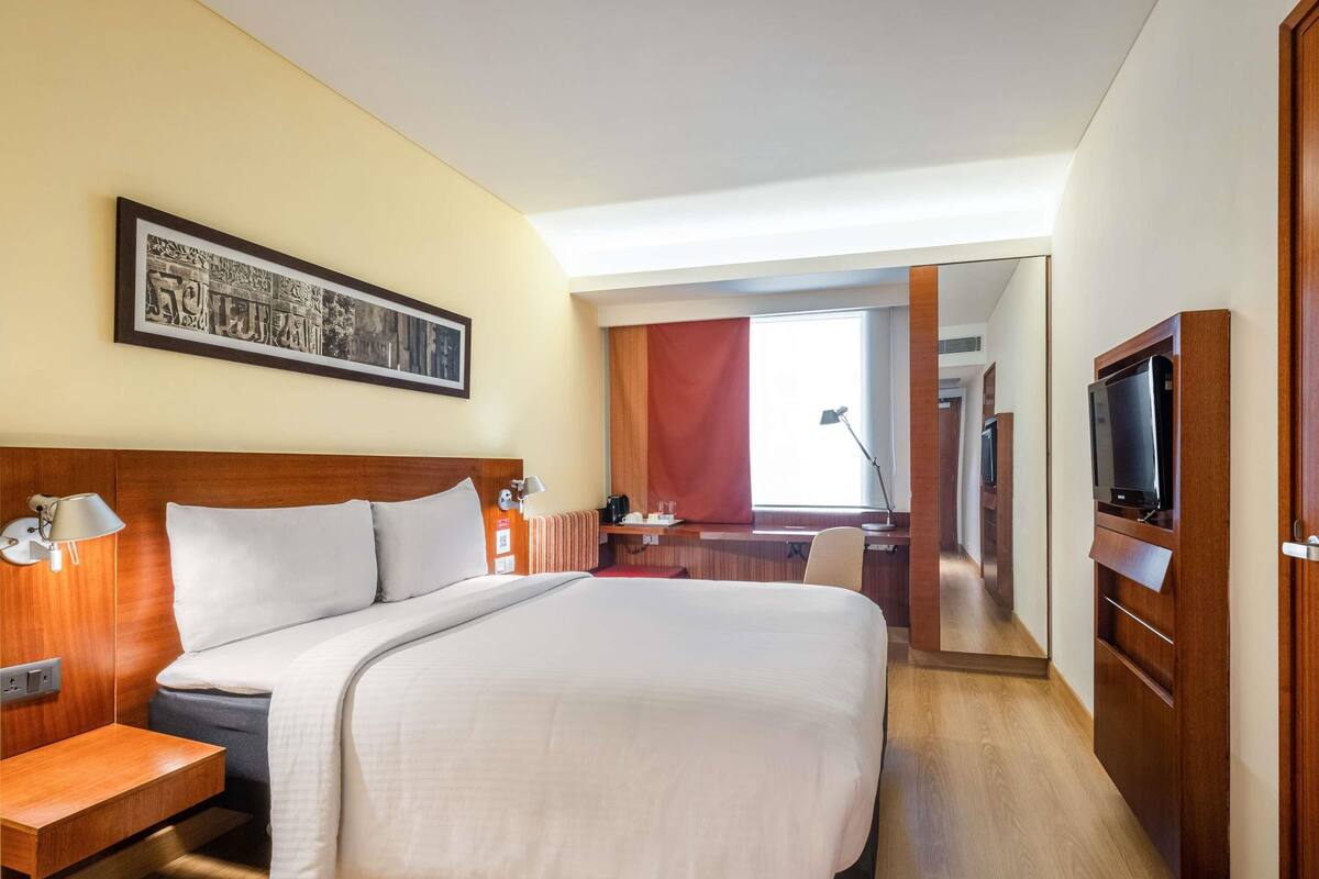 Betten mit Memory-Foam-Matratzen, Minibar, Zimmersafe, Schreibtisch