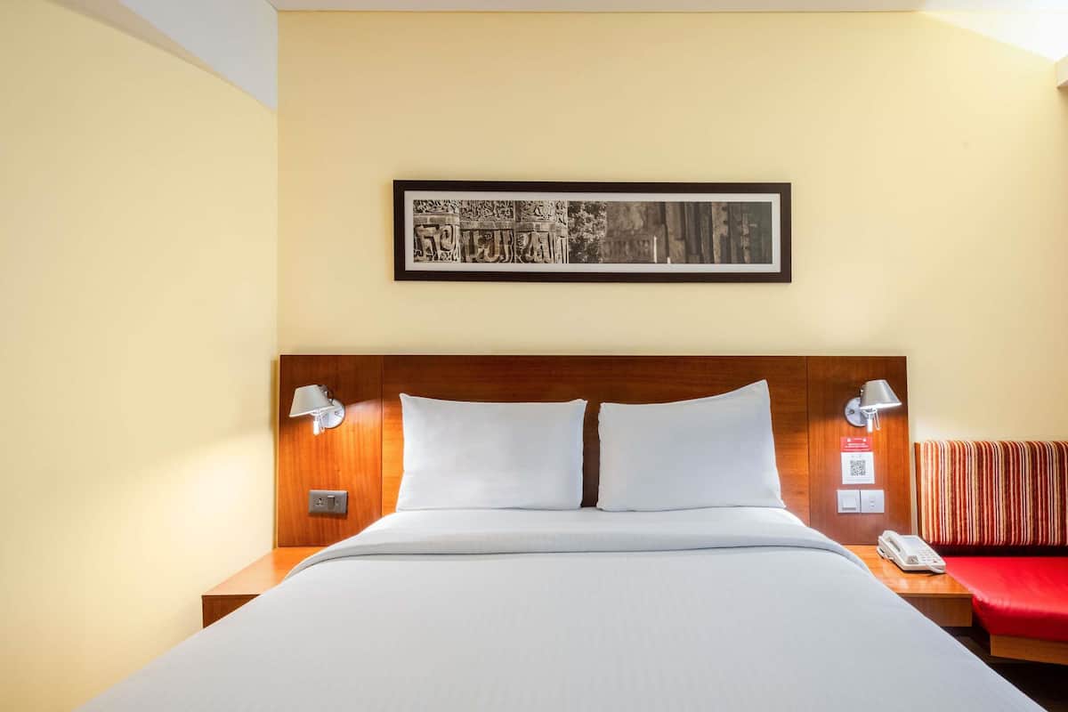 Memory-foam beds, minibar, in-room safe, desk