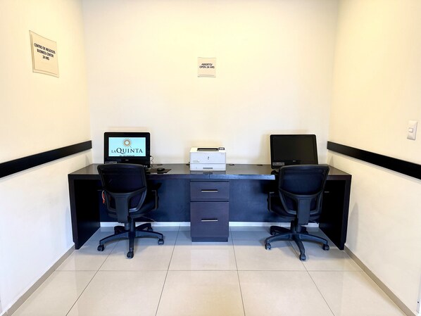 Business centre - La Quinta By Wyndham San Luis Potosi (San Luis Potosi)