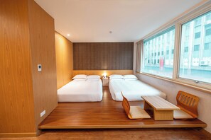 Kamar Quadruple Keluarga | Pemandangan dari kamar