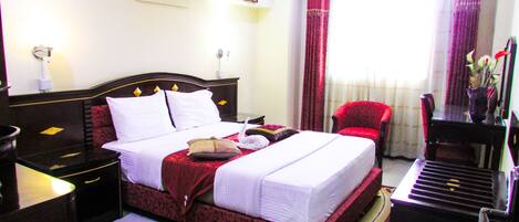 Minibar, in-room safe, desk, blackout curtains