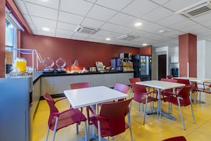 Free daily full breakfast