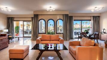 Télévision LCD de 32 pouces avec chaßnes par satellite, télévision