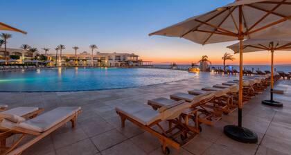 Cleopatra Luxury Resort Sharm El Sheikh