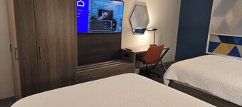 Holiday Inn Express Hotel & Suites Smithfield - Selma I -95 by IHG