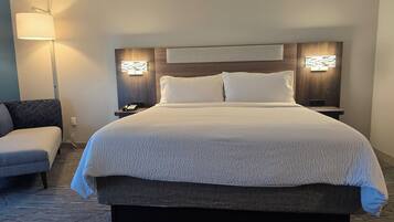 Premium bedding, down duvets, Tempur-Pedic beds, in-room safe