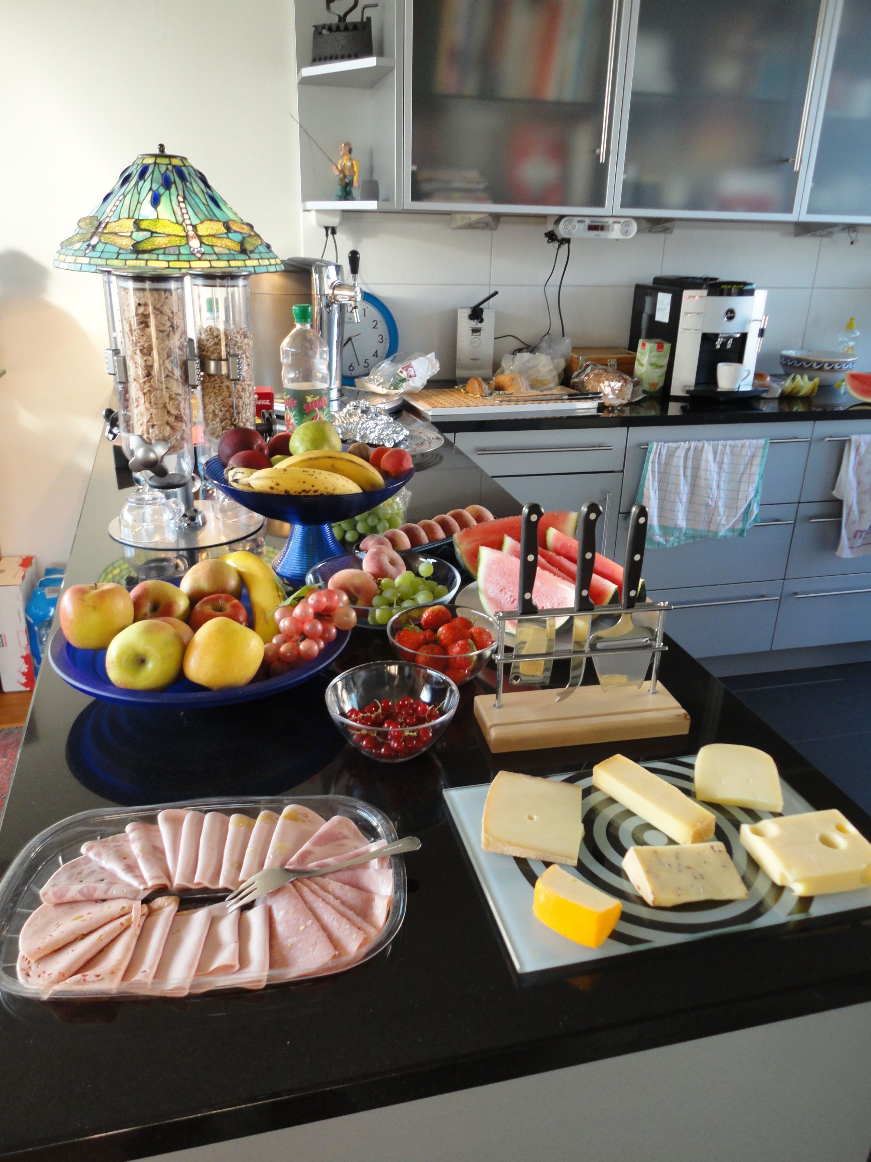 Tägliches inbegriffenes großes Frühstück